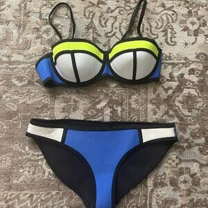 TRIANGL SWIMWEAR